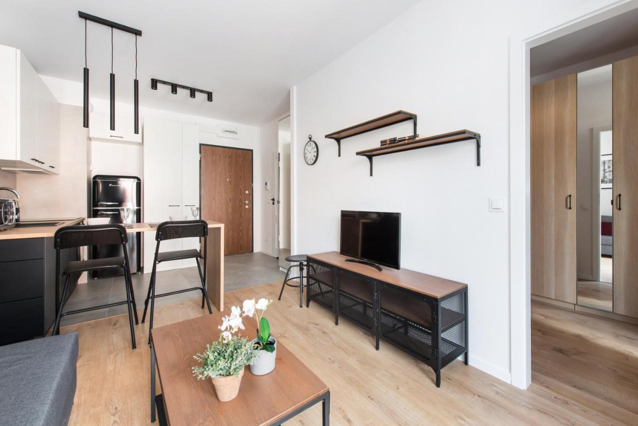 Superapart Stalowa 39 Modern Unit With Kitchen & Wifi Warsaw Ngoại thất bức ảnh